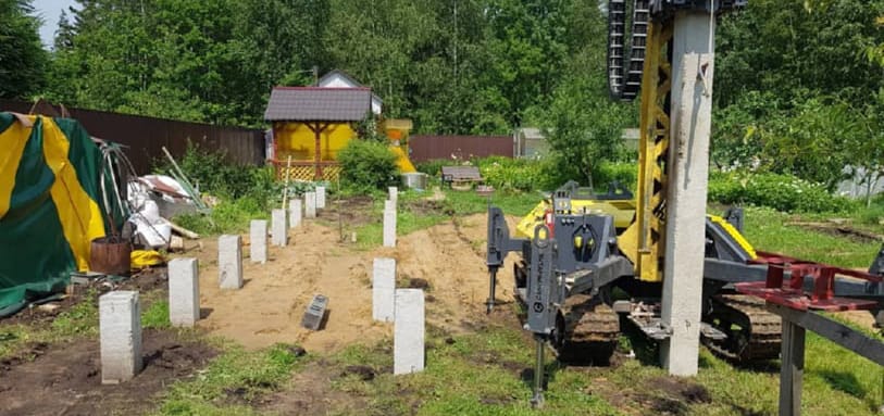 Фундамент на забивных ЖБ сваях