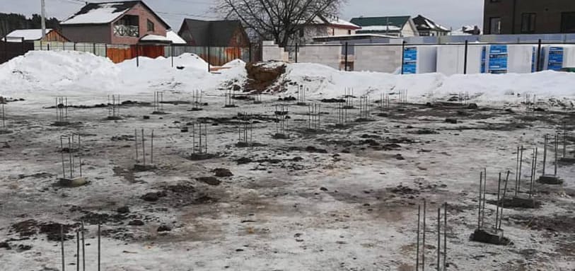 Фундамент на забивных ЖБ сваях
