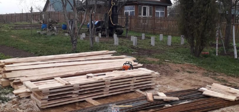 Фундамент на забивных ЖБ сваях