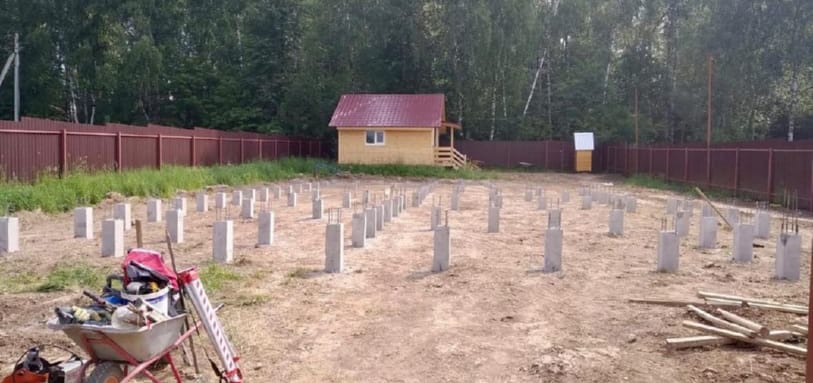 Фундамент на забивных ЖБ сваях